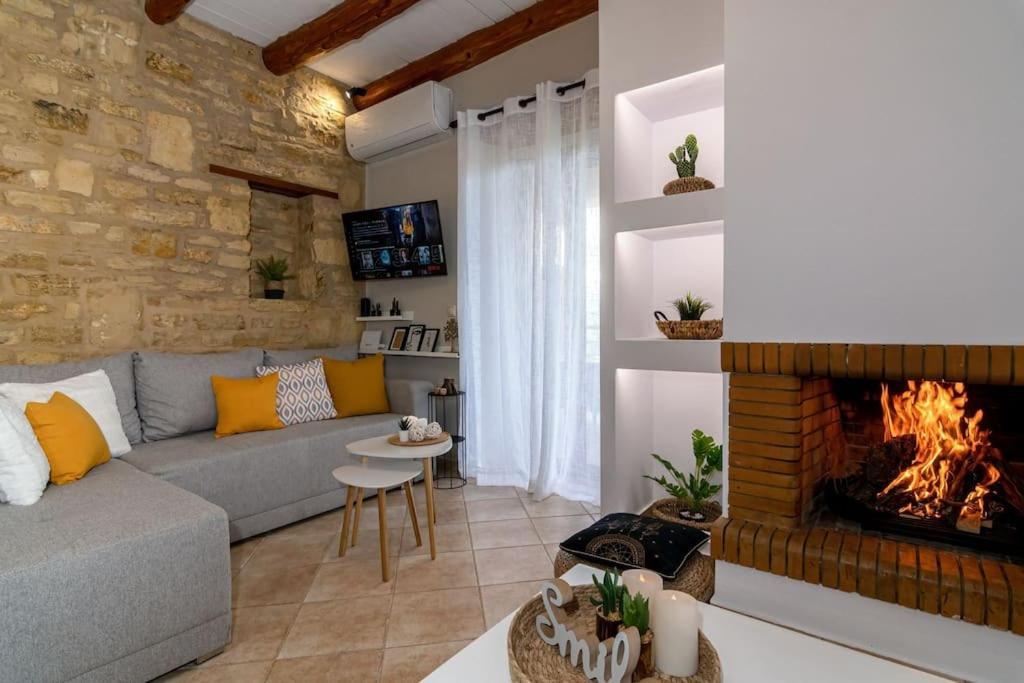 Stone Villa Halepa With Panoramic View. Neon Khorion  Экстерьер фото