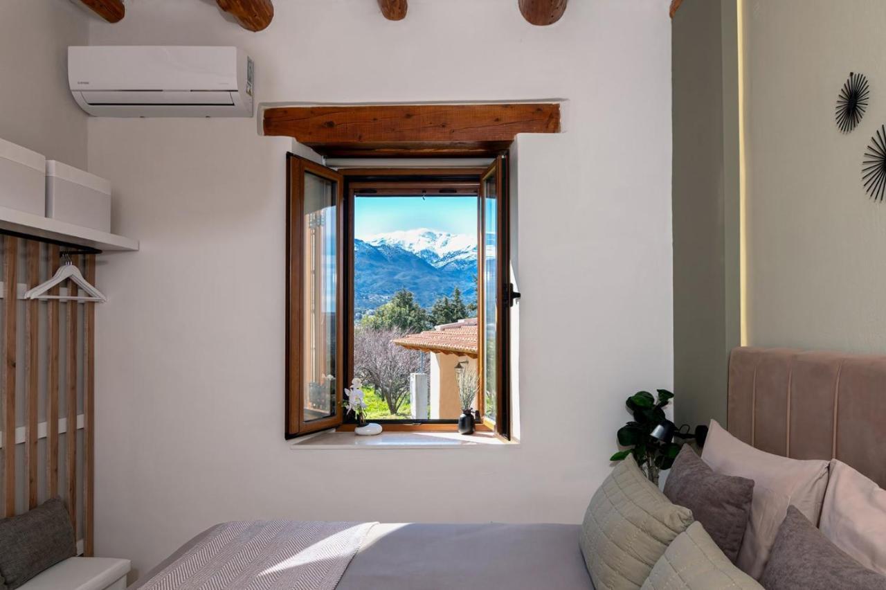 Stone Villa Halepa With Panoramic View. Neon Khorion  Экстерьер фото